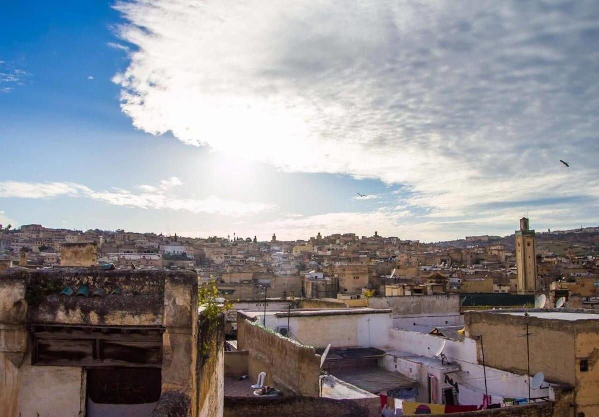 Dar Benfares Rcif Hotel Fez Bagian luar foto